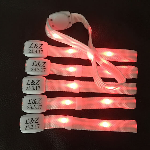 LSRM02 Customized Logo Multicolor RGB DMX Proragrammed Remote Control Rfid Xylobands Led Wristband