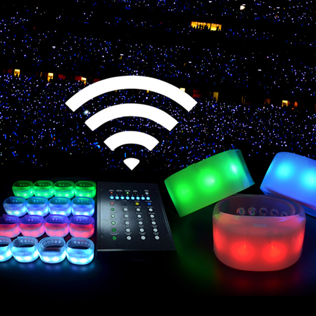 LSRM04 New Creative Promotional Programmable Flash Lighting Radio DMX Remote Control LED Bracelet Wristband