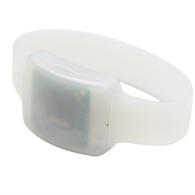 LSRM06 Large Capacity Low Price New Design Bracelet with Led Lights