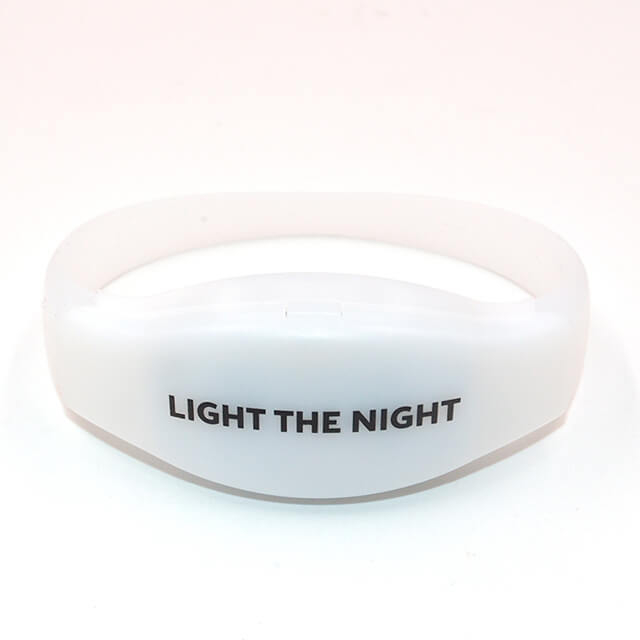 LSRM01 New Design Custom Logo New Design Custom DMX Wireless Remote Control Led Bracelet 