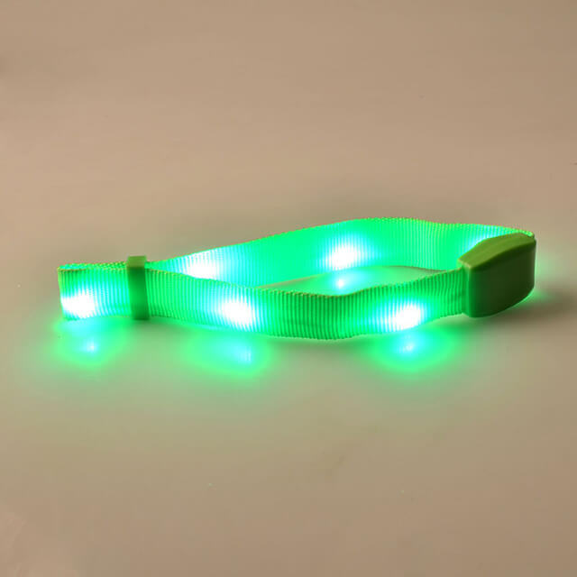 LSRM02 Customized Logo Multicolor RGB DMX Proragrammed Remote Control Rfid Xylobands Led Wristband